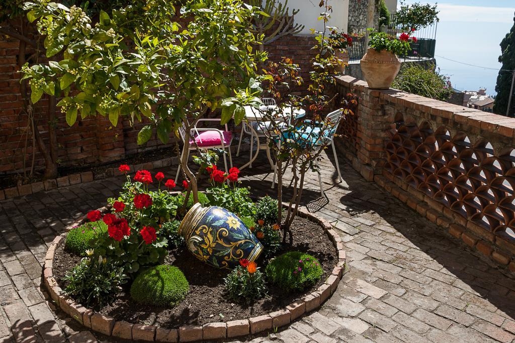 Villa Giannina B&B Taormina Exterior photo